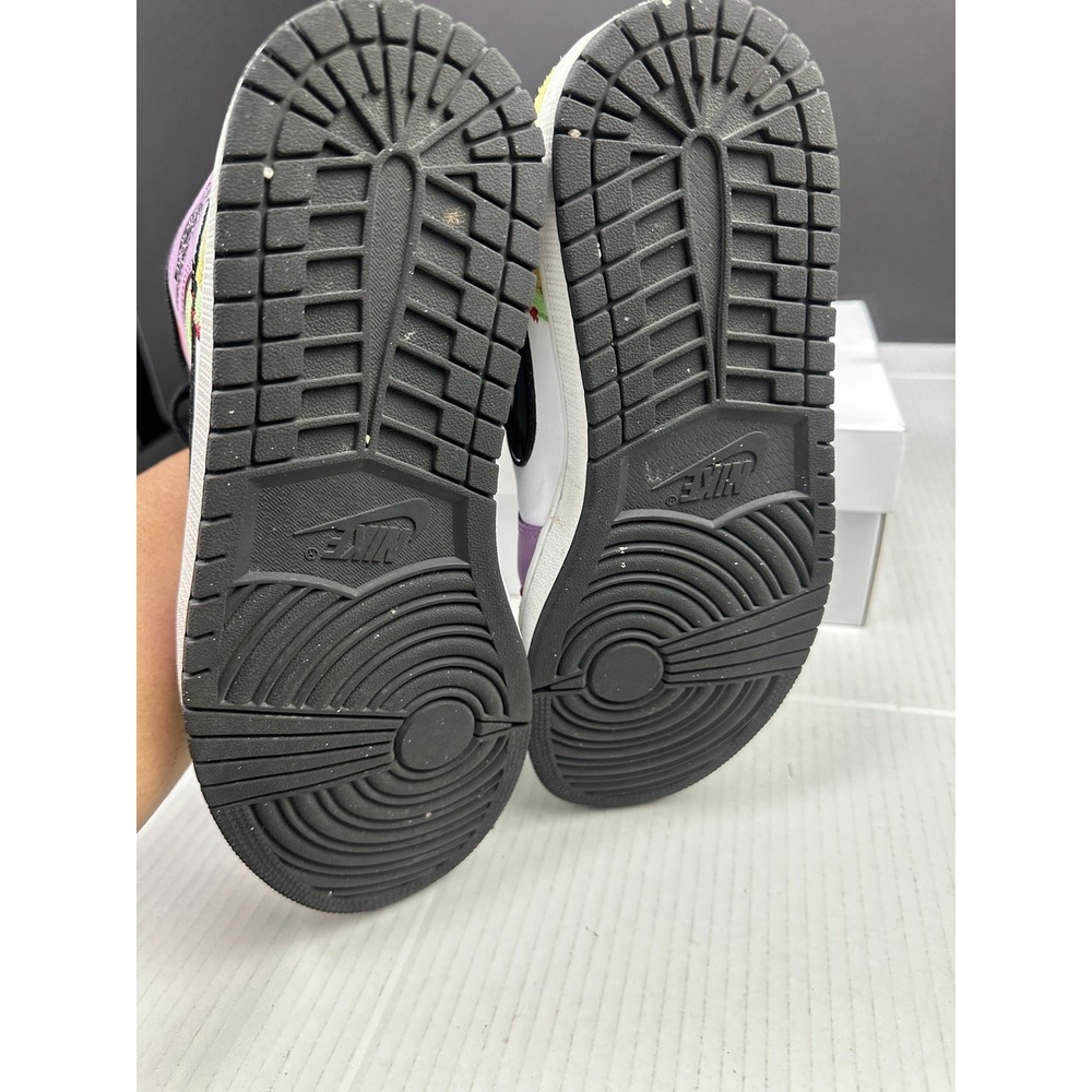 2020 Womens Nike Air Jordan Retro 1 "Lightbulb MID SE Shoes! Size 10 Extra Laces - Picture 15 of 16